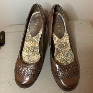 Mixit- brown heels